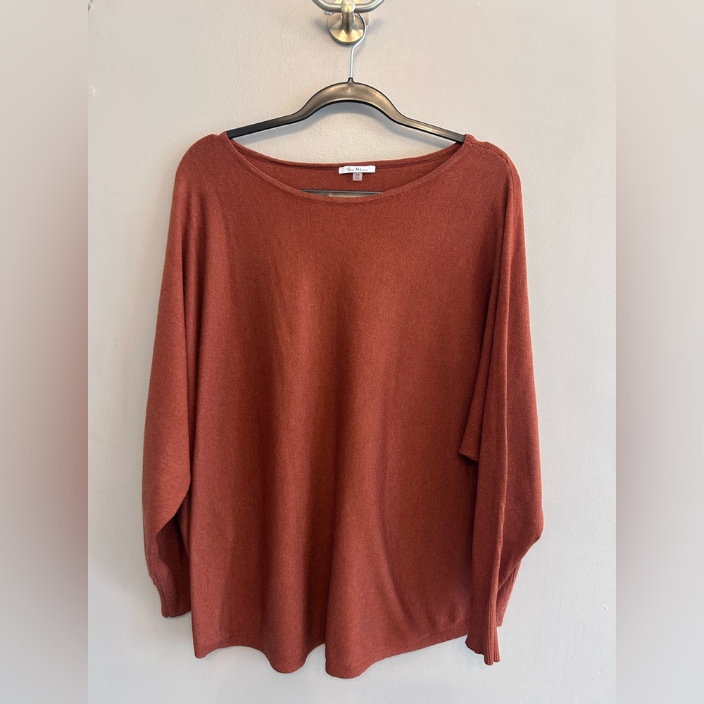 Vila Milano burnt orange batwing sweater size 3xl. Please read